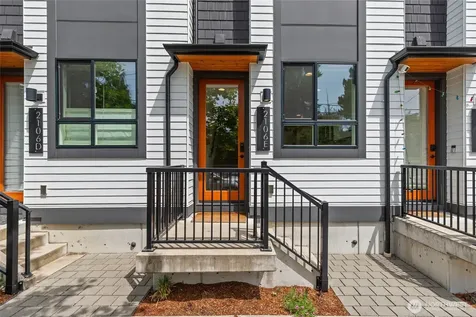 2106 NE 85th Street Seattle WA 98115