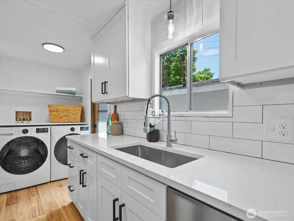 6324 212th Street SW Lynnwood WA 98036