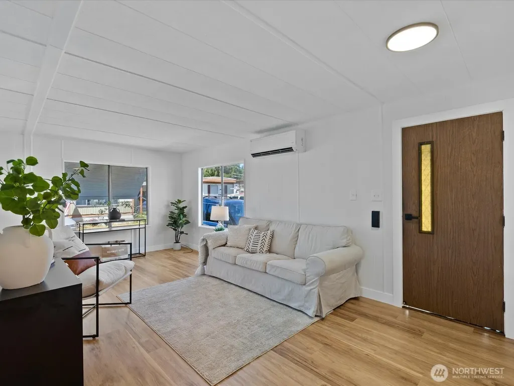 6324 212th Street SW Lynnwood WA 98036