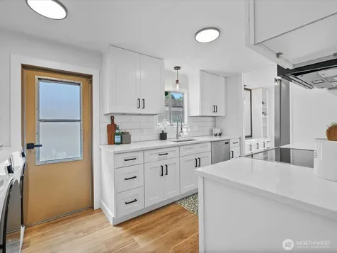 6324 212th Street SW Lynnwood WA 98036