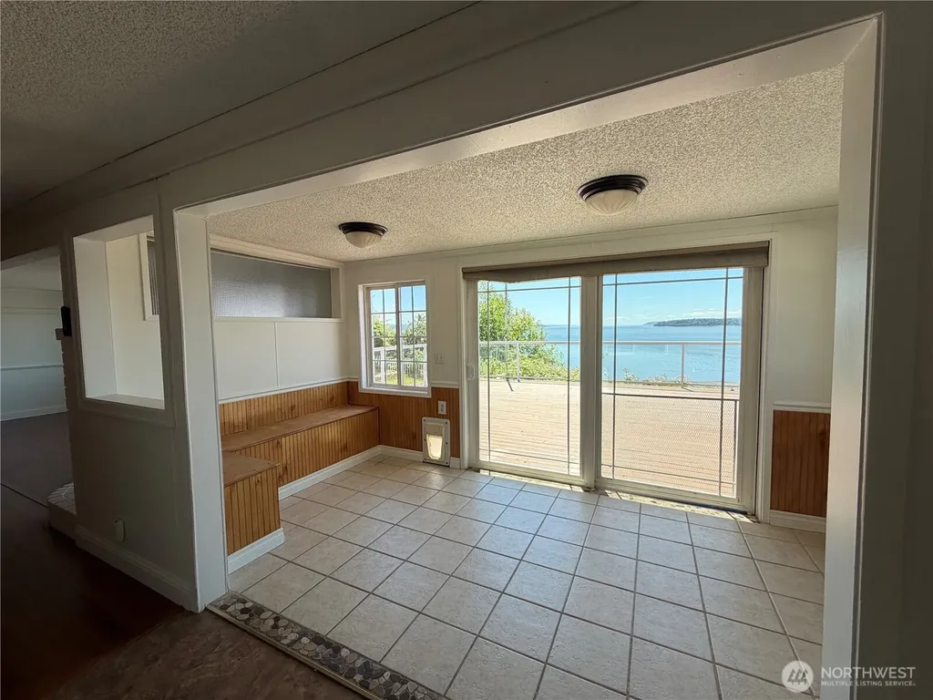 2814 Mission Beach Heights Road Tulalip WA 98271