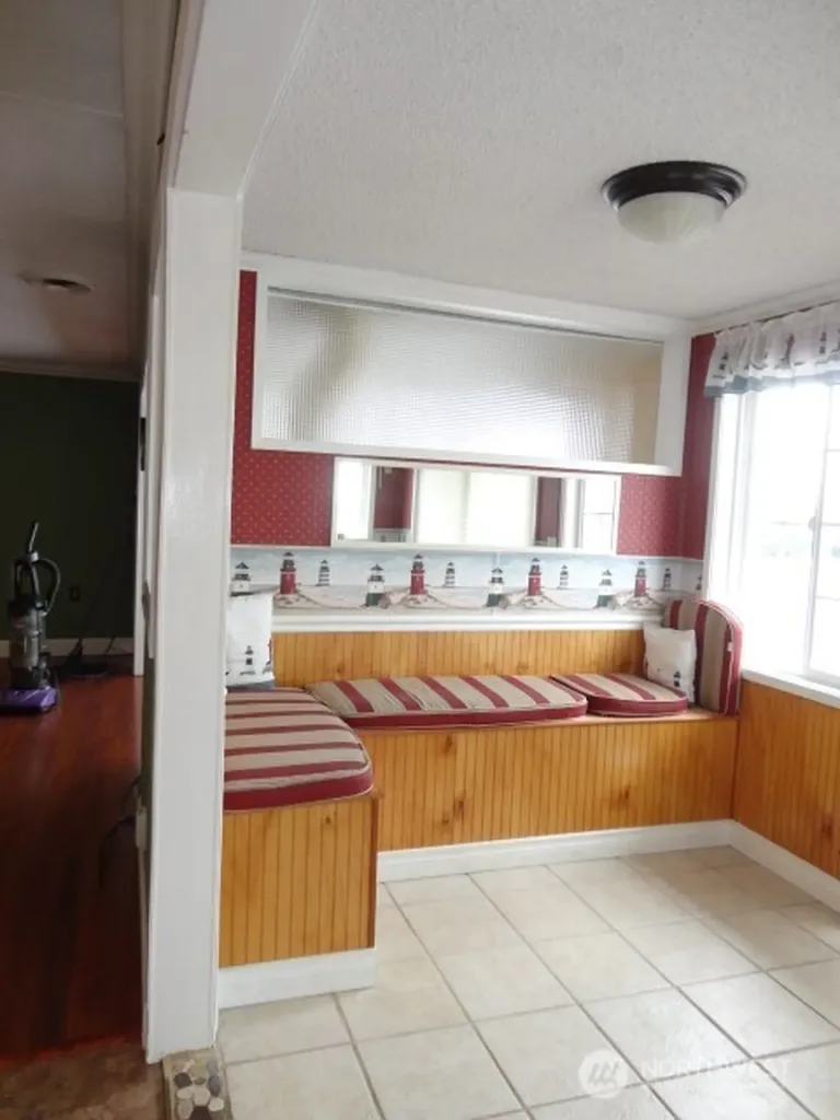 2814 Mission Beach Heights Road Tulalip WA 98271