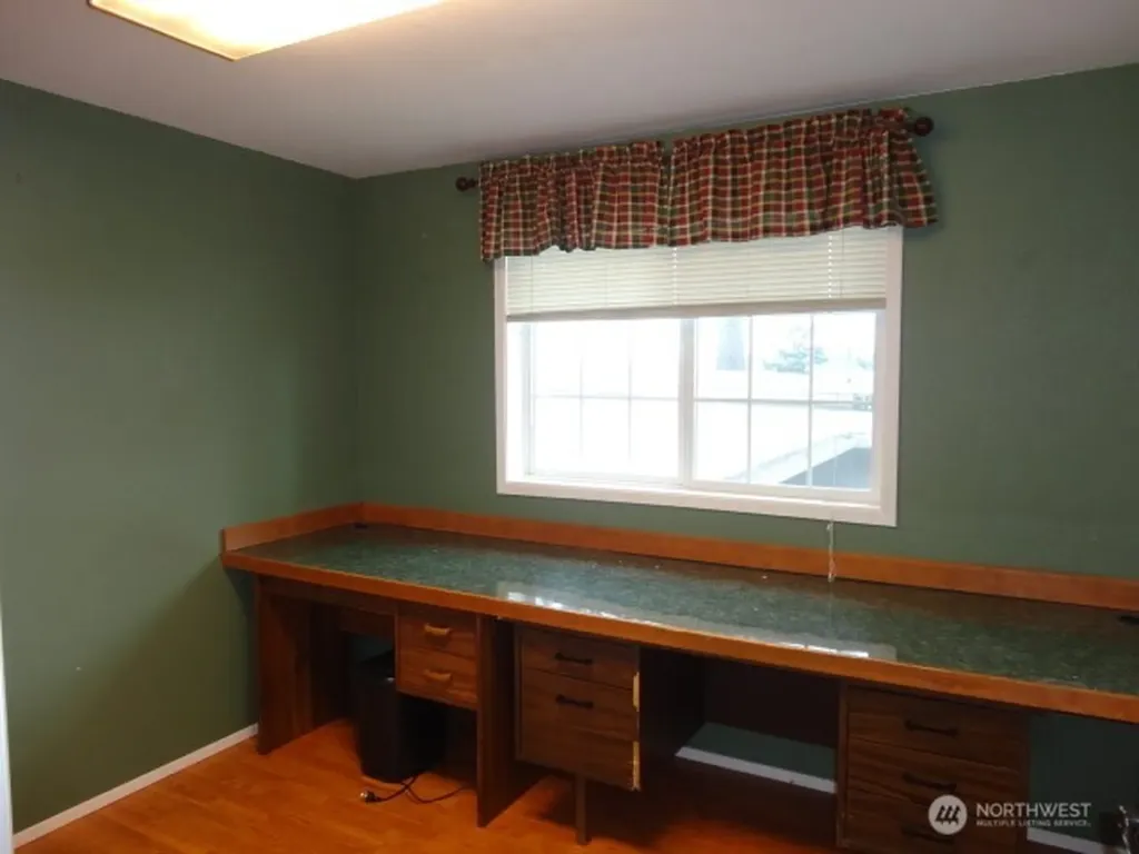 2814 Mission Beach Heights Road Tulalip WA 98271