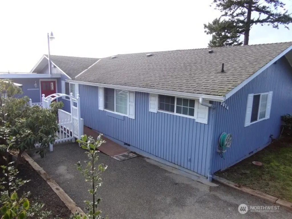 2814 Mission Beach Heights Road Tulalip WA 98271