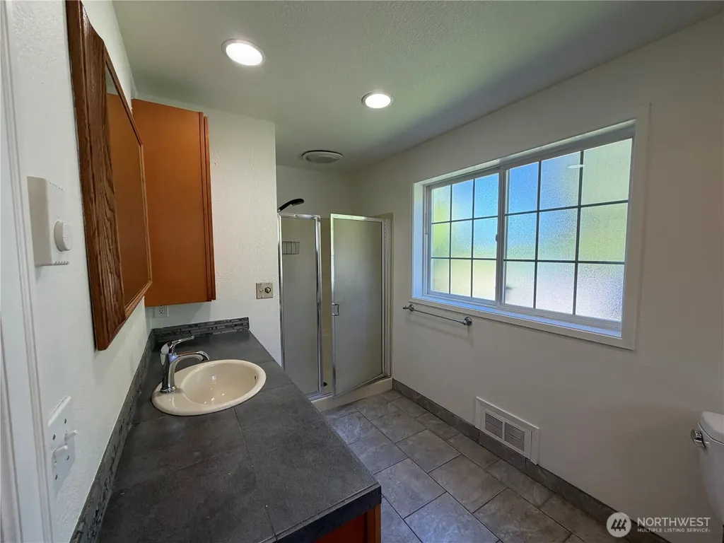 2814 Mission Beach Heights Road Tulalip WA 98271