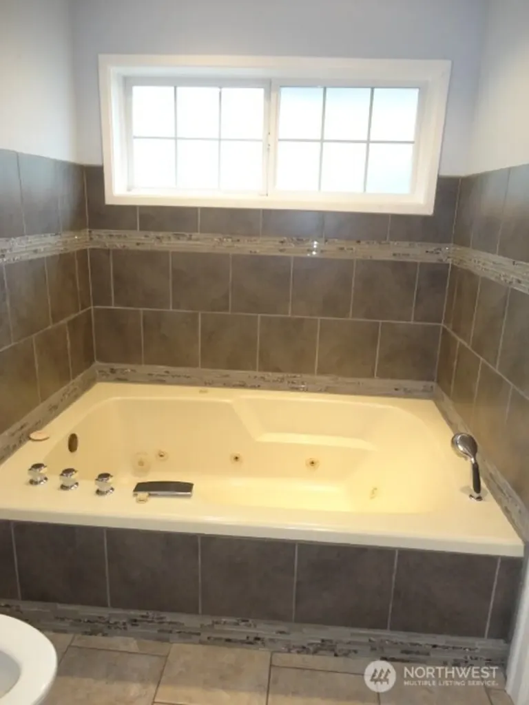 2814 Mission Beach Heights Road Tulalip WA 98271