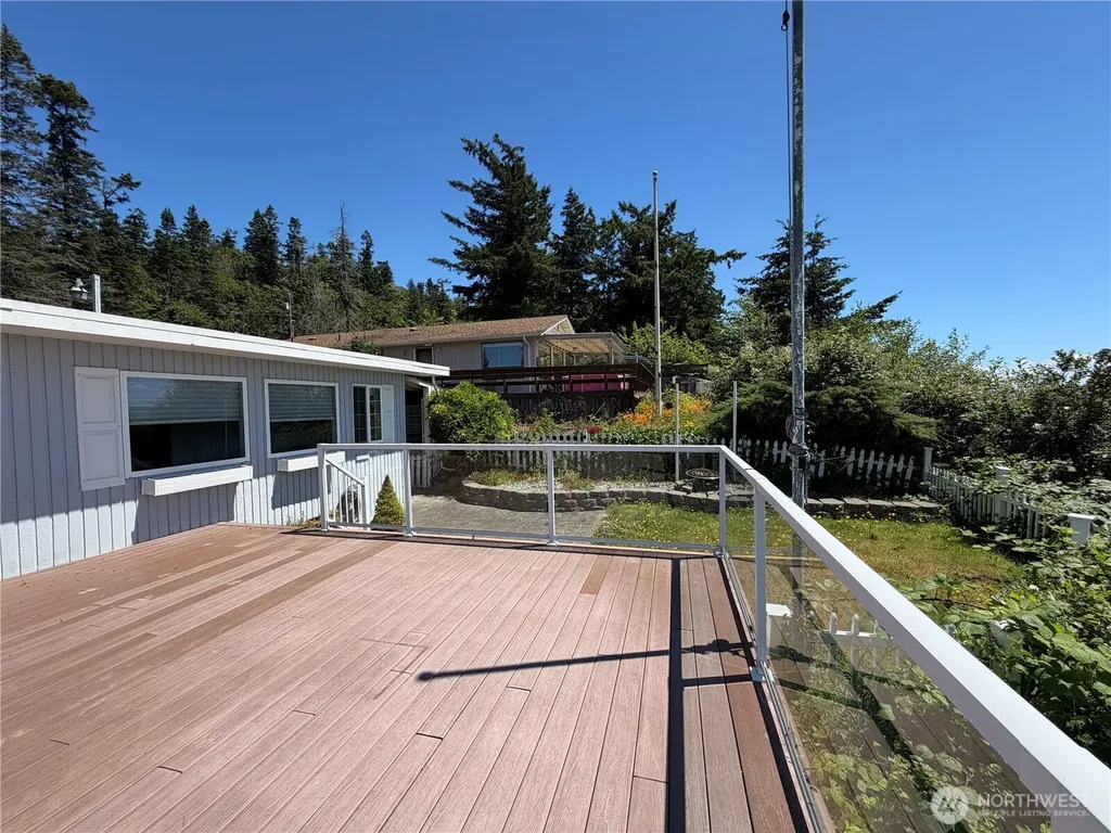 2814 Mission Beach Heights Road Tulalip WA 98271