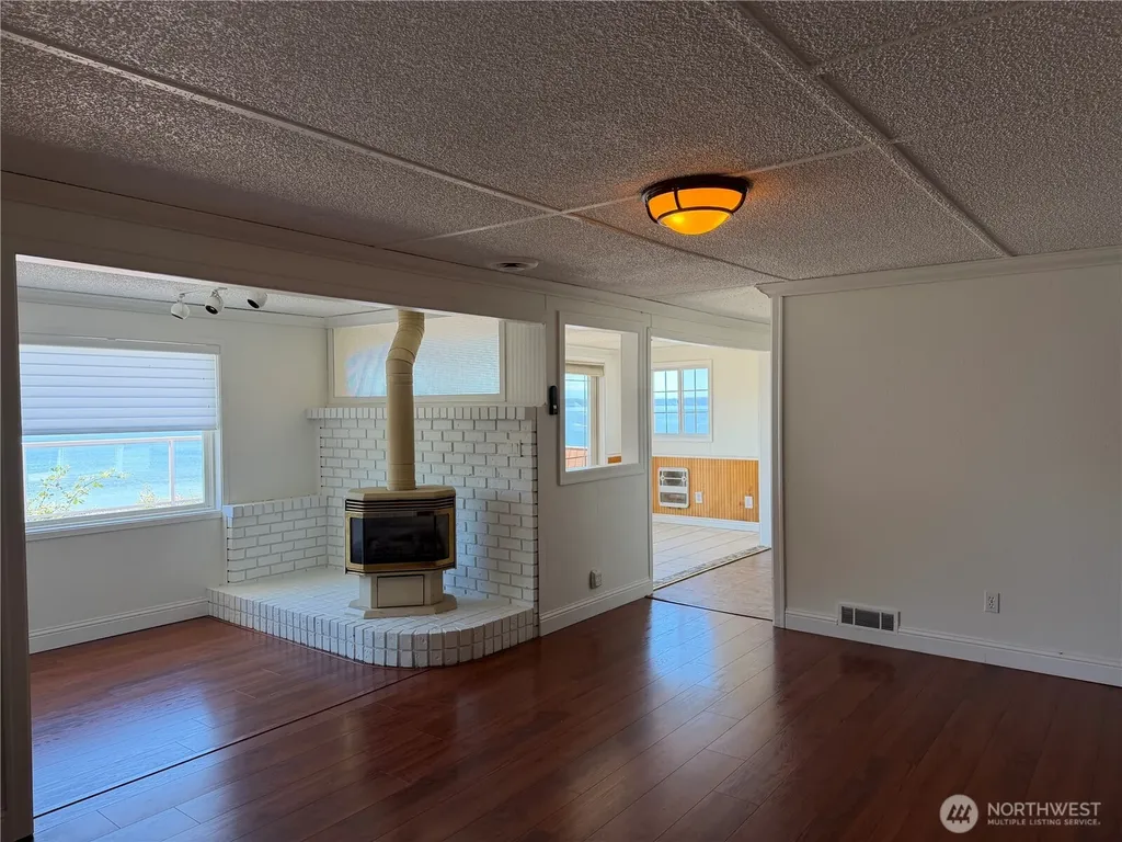 2814 Mission Beach Heights Road Tulalip WA 98271