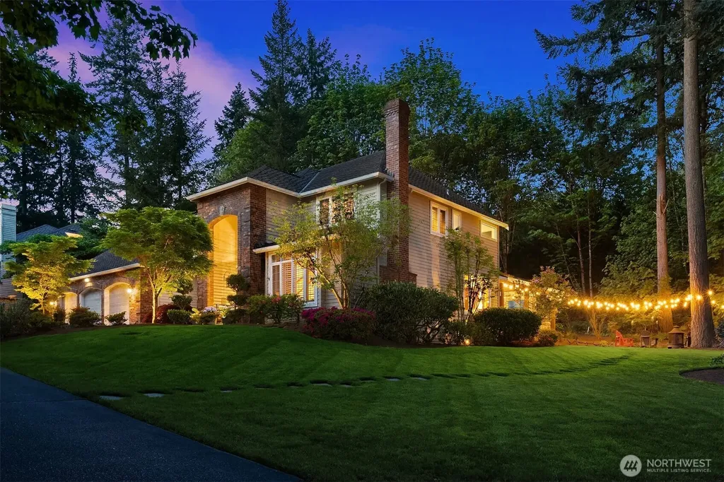8512 213th Place NE Redmond WA 98053