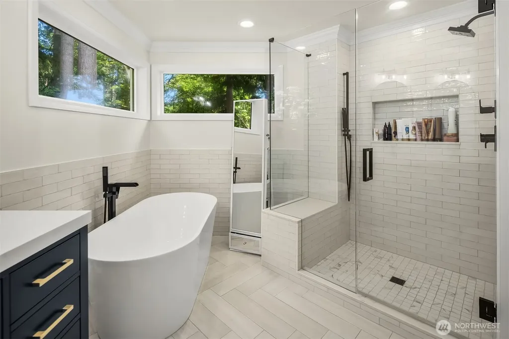 8512 213th Place NE Redmond WA 98053
