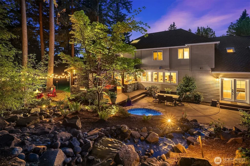 8512 213th Place NE Redmond WA 98053