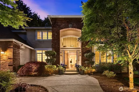 8512 213th Place NE Redmond WA 98053