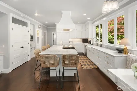 8512 213th Place NE Redmond WA 98053