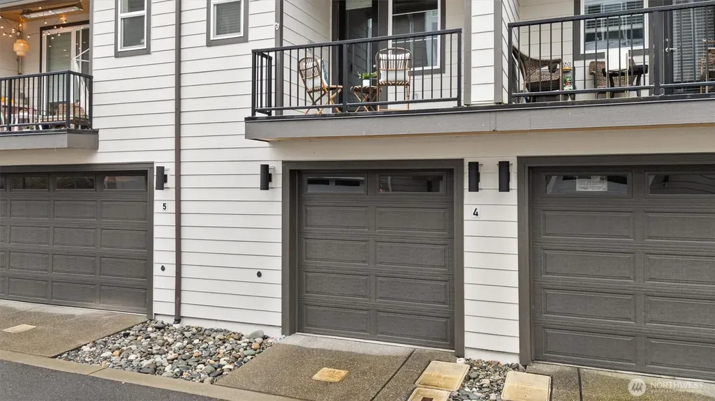 18875 67th Drive NE Kenmore WA 98028