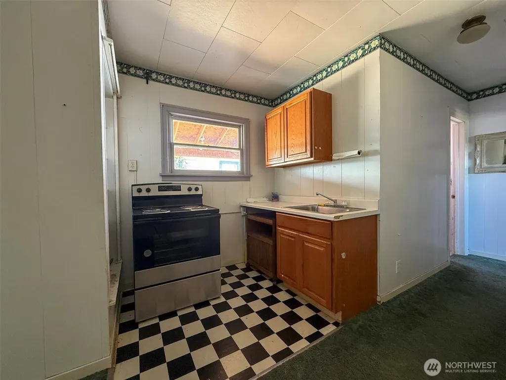 112 3rd Avenue S Okanogan WA 98840