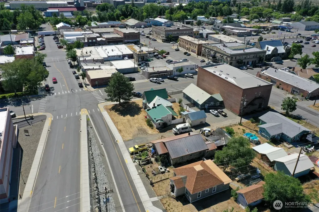 112 3rd Avenue S Okanogan WA 98840