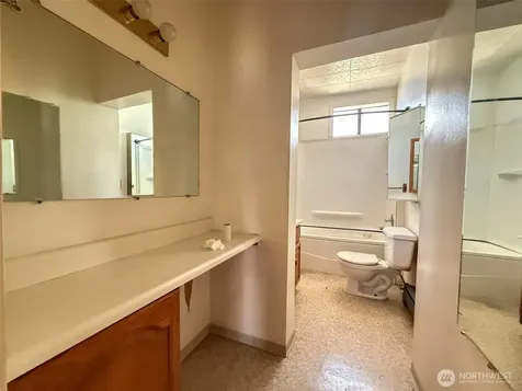 112 3rd Avenue S Okanogan WA 98840