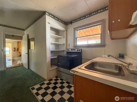 112 3rd Avenue S Okanogan WA 98840