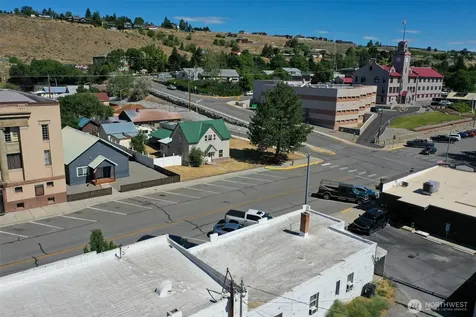 112 3rd Avenue S Okanogan WA 98840