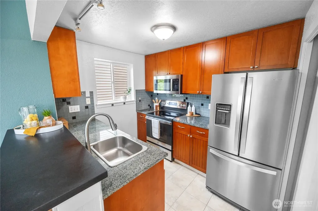 3008 N Narrows Drive Tacoma WA 98407