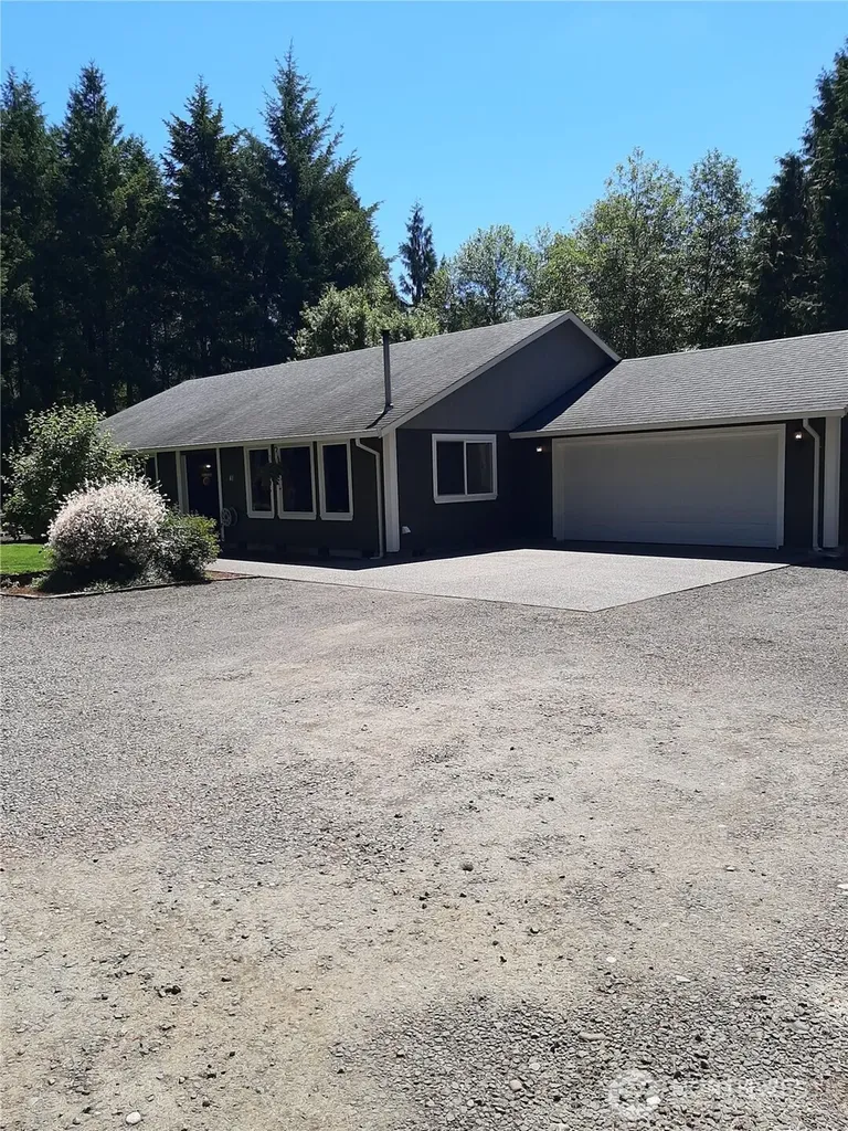 41 W Elma Hicklin Road Mccleary WA 98557