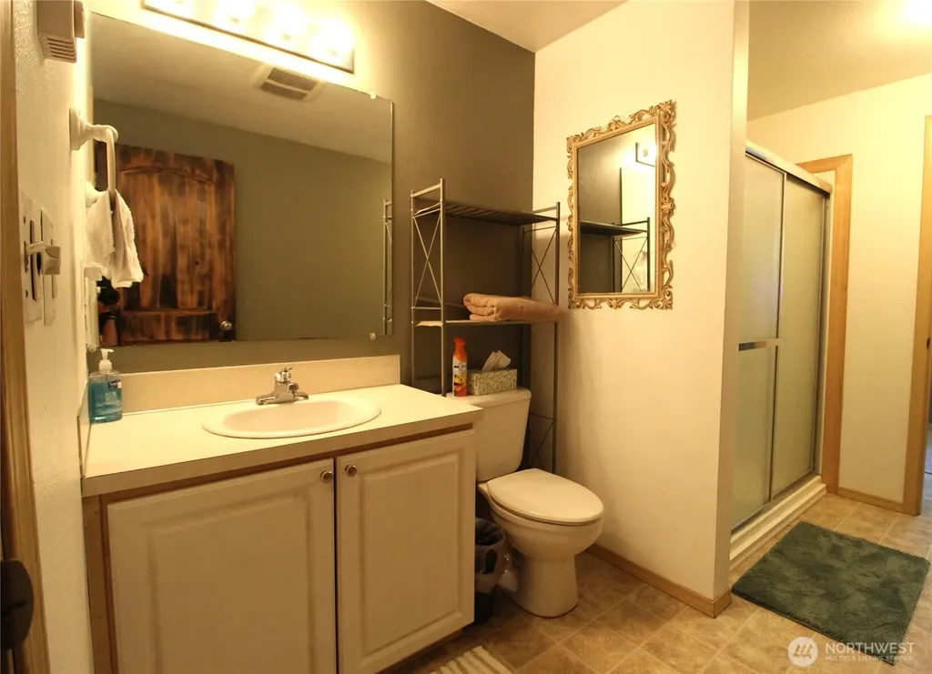 41 W Elma Hicklin Road Mccleary WA 98557