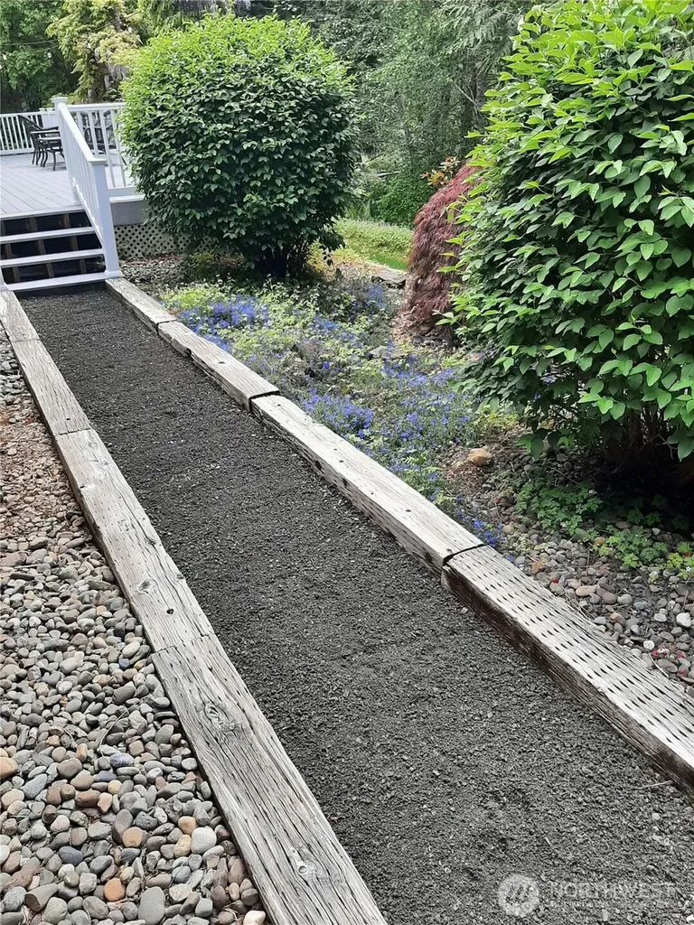 41 W Elma Hicklin Road Mccleary WA 98557