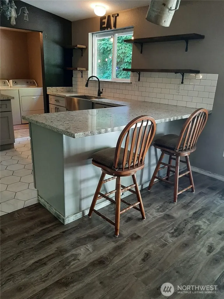 41 W Elma Hicklin Road Mccleary WA 98557