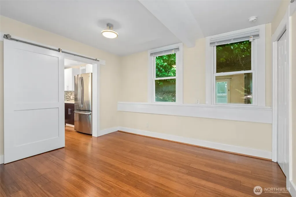 1443 22nd Avenue Seattle WA 98122