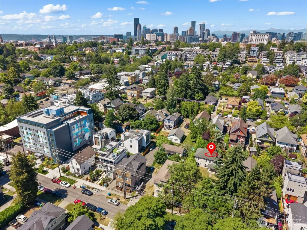 1443 22nd Avenue Seattle WA 98122