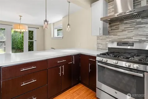 1443 22nd Avenue Seattle WA 98122