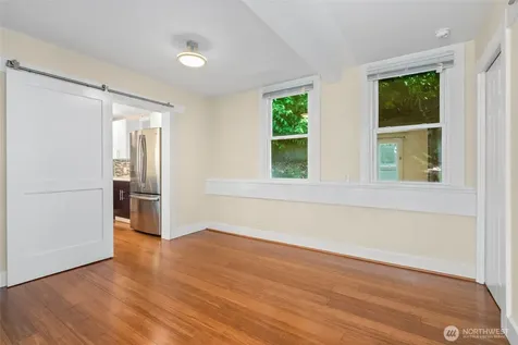 1443 22nd Avenue Seattle WA 98122