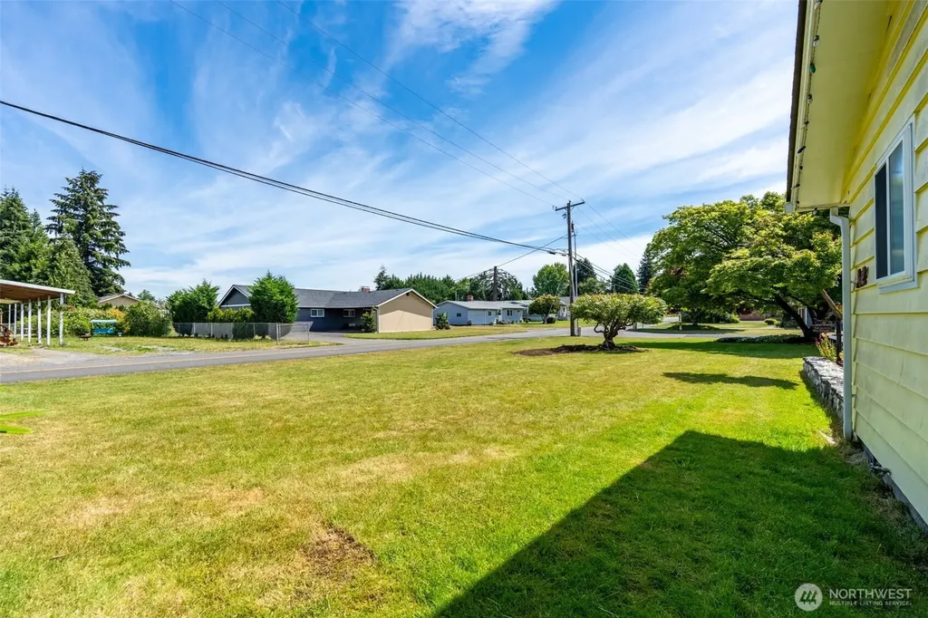 3412 Russell Road Centralia WA 98531