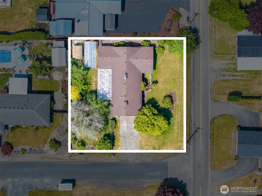 3412 Russell Road Centralia WA 98531