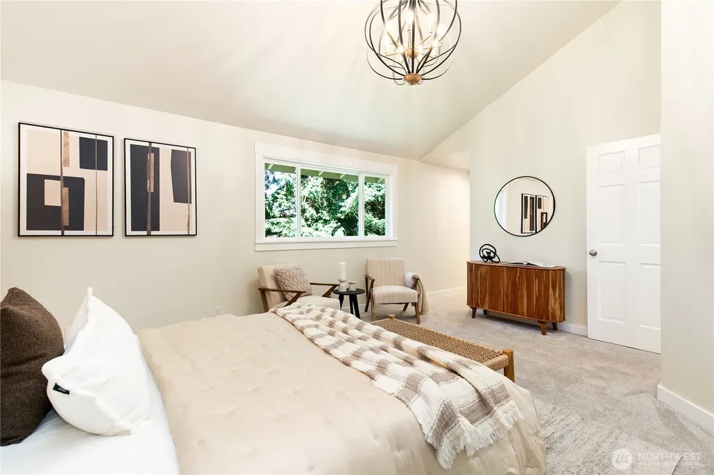7235 87th Avenue SE Mercer Island WA 98040