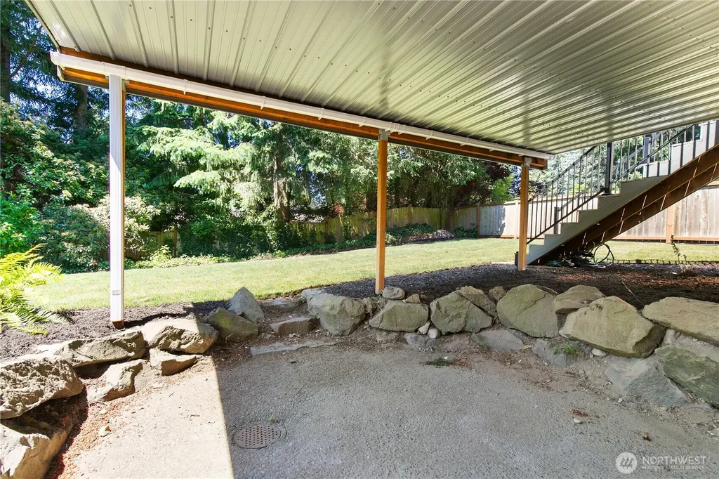 7235 87th Avenue SE Mercer Island WA 98040