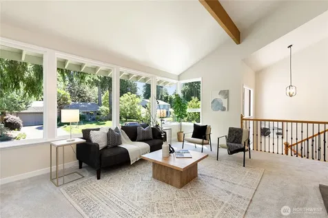 7235 87th Avenue SE Mercer Island WA 98040