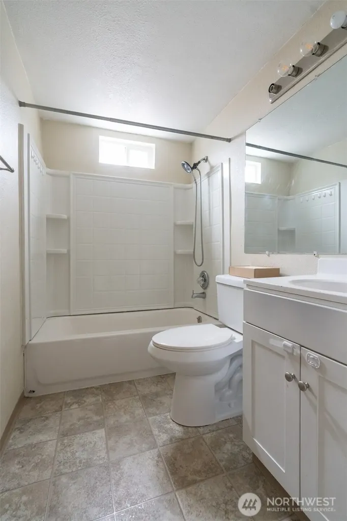 5607 76th Street W Lakewood WA 98499