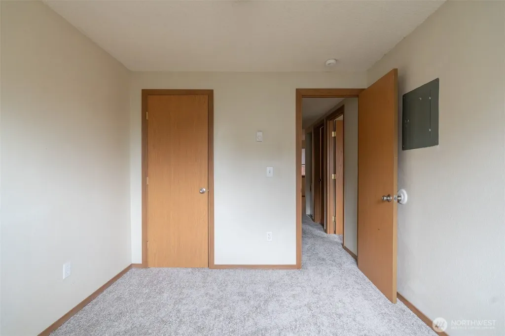5607 76th Street W Lakewood WA 98499