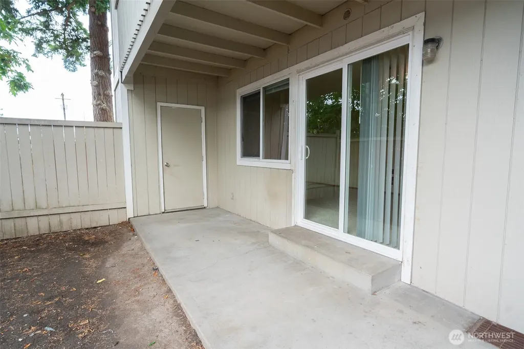 5607 76th Street W Lakewood WA 98499