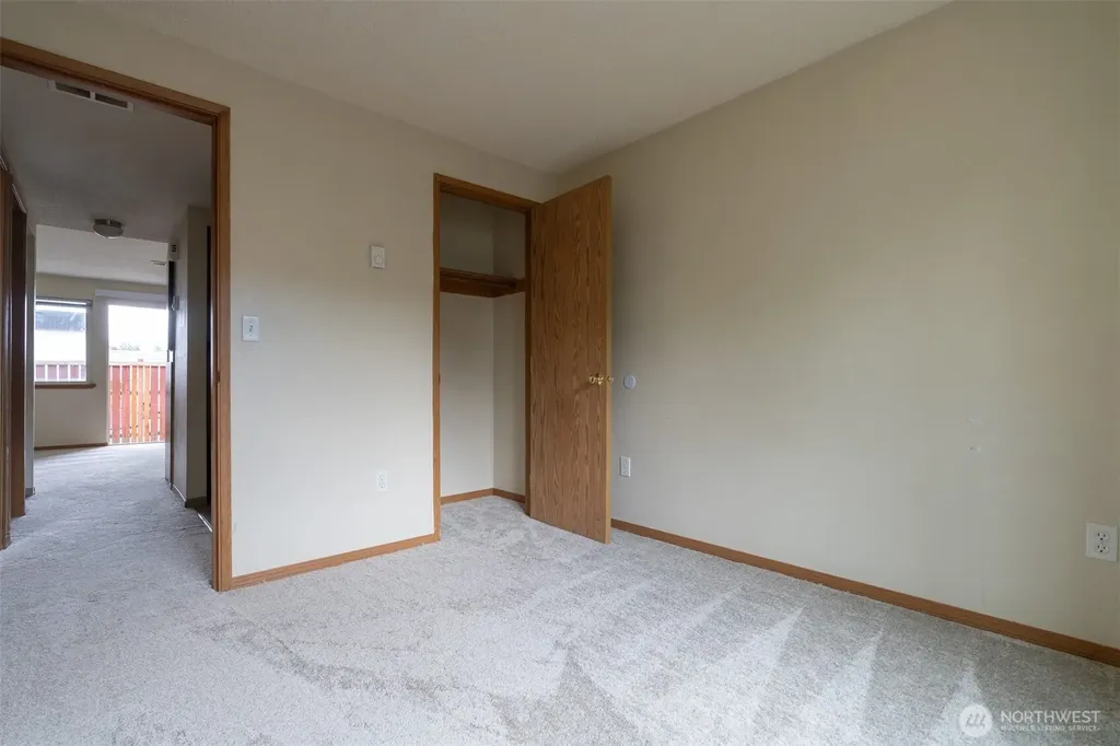 5607 76th Street W Lakewood WA 98499
