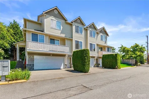 10406 Holly Drive Everett WA 98204