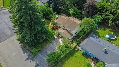 2704 24th Avenue Ct SE Puyallup WA 98374