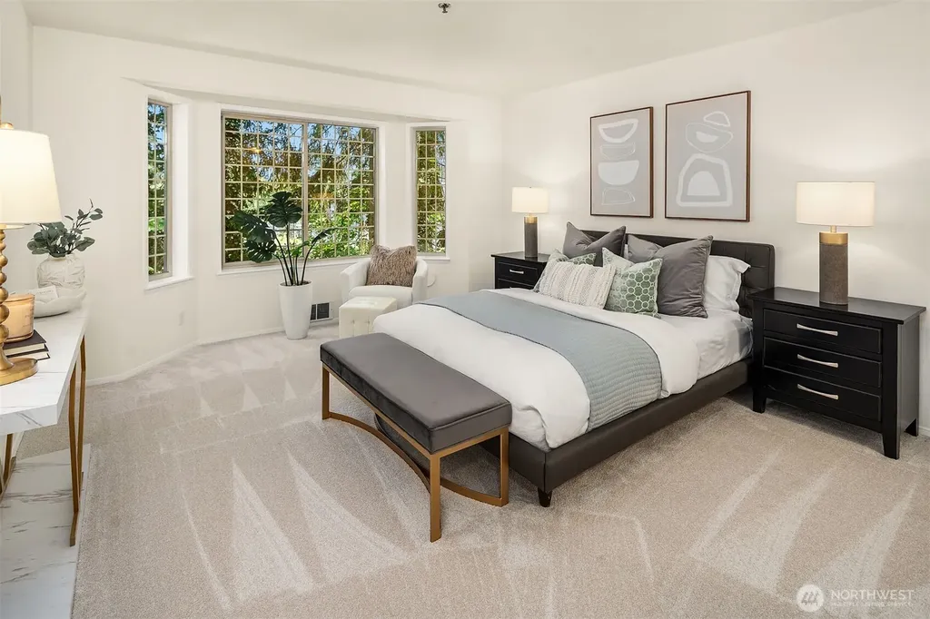 200 99th Avenue NE Bellevue WA 98004
