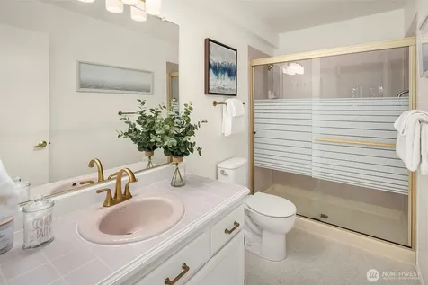 200 99th Avenue NE Bellevue WA 98004