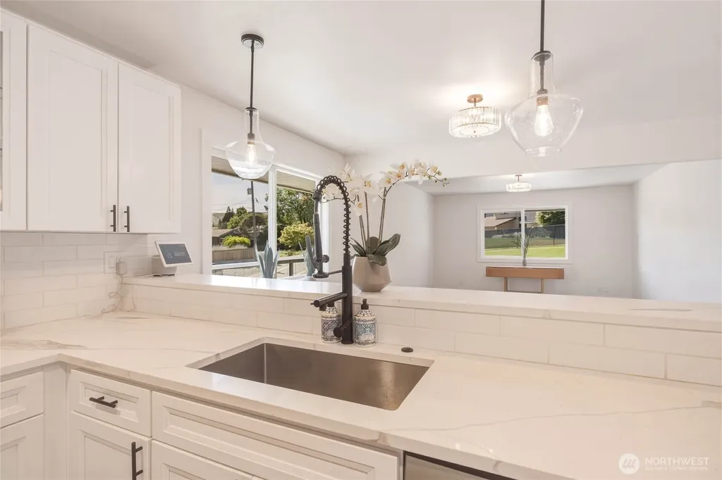 1202 S Hills Drive Wenatchee WA 98801