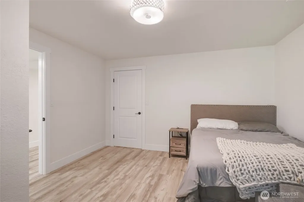 1202 S Hills Drive Wenatchee WA 98801