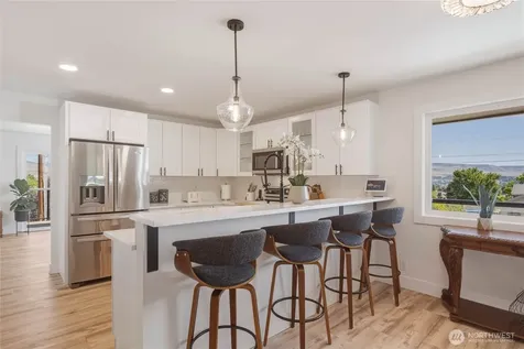 1202 S Hills Drive Wenatchee WA 98801