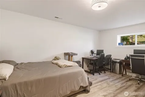 1202 S Hills Drive Wenatchee WA 98801