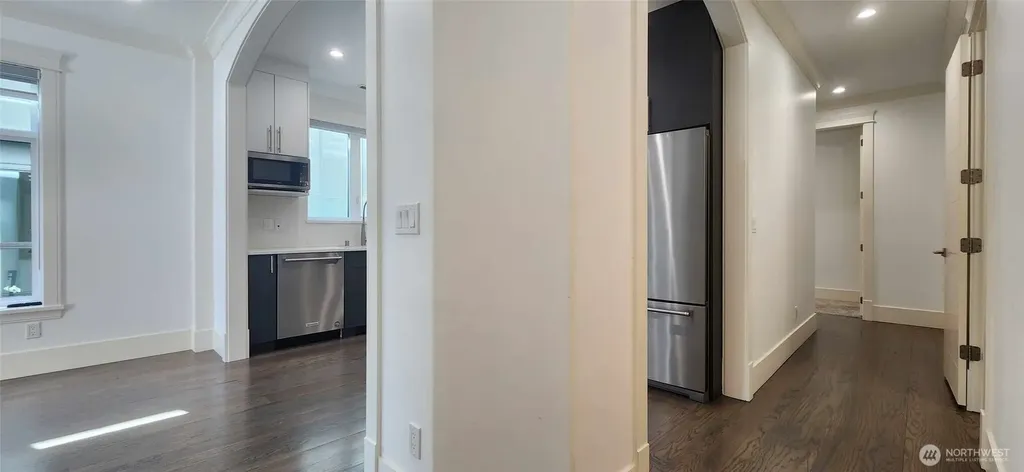 1129 N 33rd Place Renton WA 98056